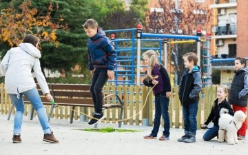 Springtouwenschoolplein2048x2048